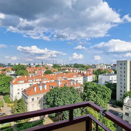 Spacious Flat With Amazing View - Fast Wifi Apartment Warsaw